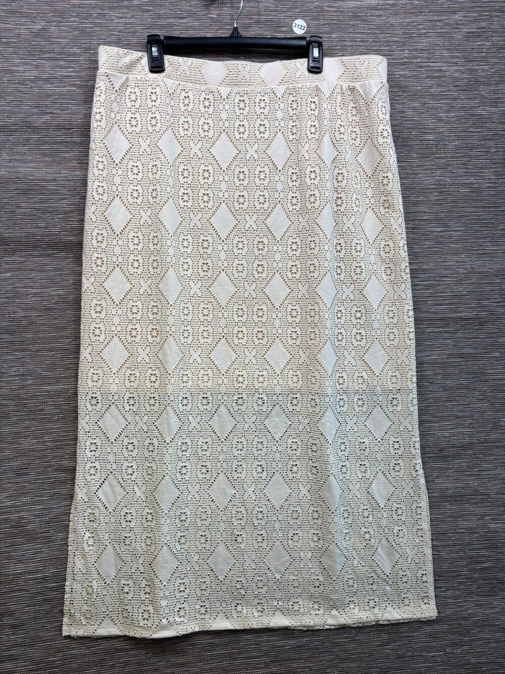 Susan Graver Skirt Womens Plus 1X White Lace Geometric Long Pencil Stretch NEW - Picture 1 of 7